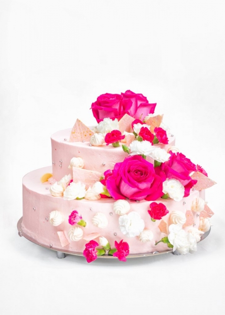 Tort weselny różowy